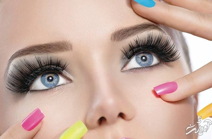 آرایش چشم به رنگ آبی